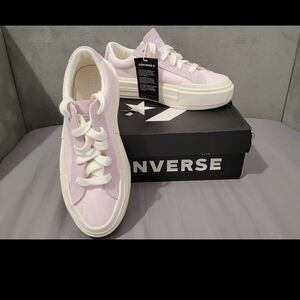 RARE Color - Converse Cruise Lilac Canvas Platform Sneakers - 8